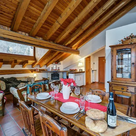 Апартаменты Maison Sapin Курмайор